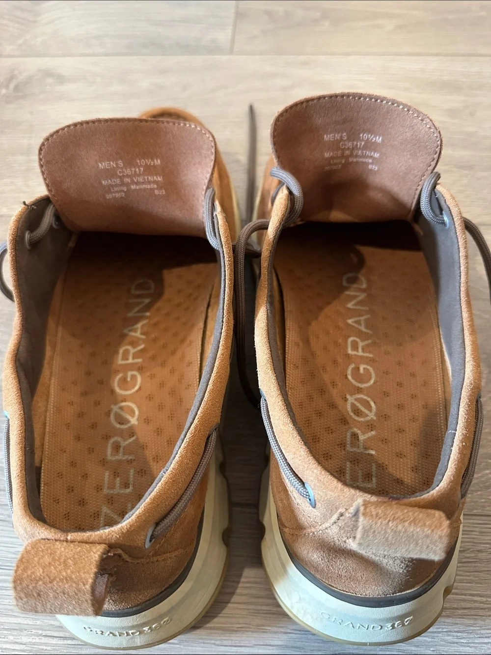 Men's Cole Haan Casual Suede Lace-Up Shoes in Chestnut Brown, size 10.5